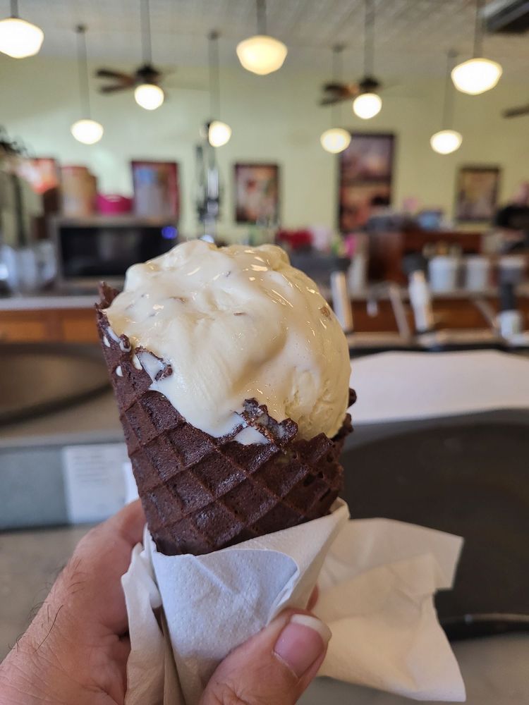 Beth Marie's Old Fashioned Ice Cream