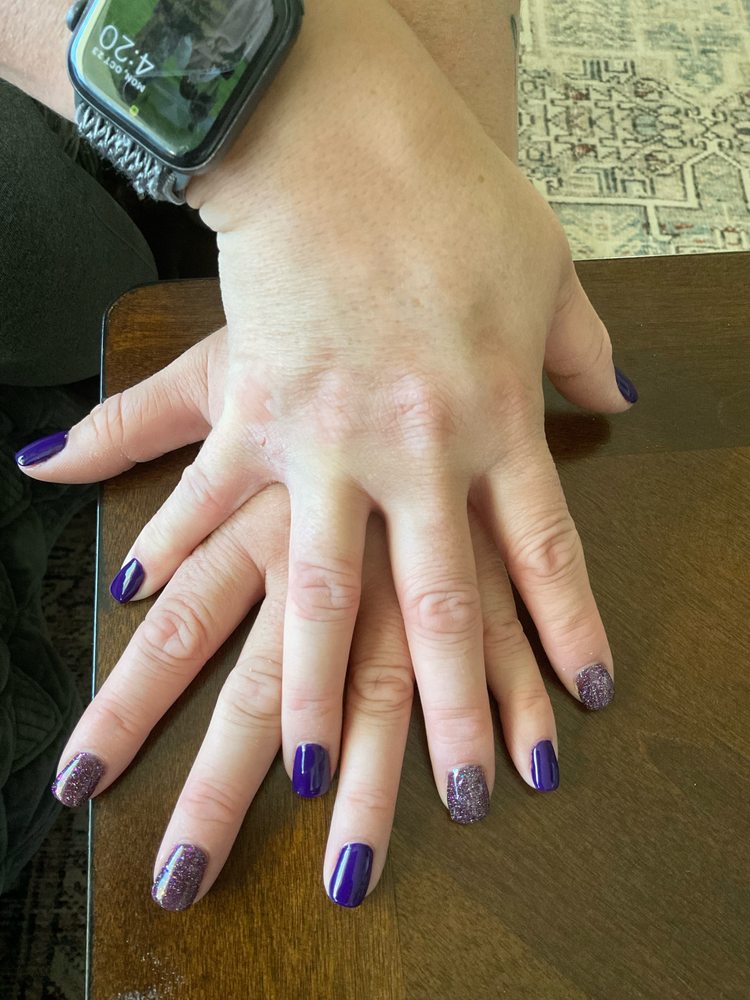 AT NAILS AND SPA Updated September 2024 20 Photos Pompton Lakes