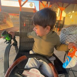 They gave my son some free chips and they were very, very accommodating very genuine people They gave my son some free chips and they were very, very accommodating very genuine people