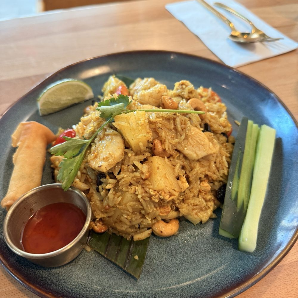TALAY - Pineapple Fried Rice - Thai Near Me - Orlando, Florida TALAY - Pineapple Fried Rice - Thai Near Me - Orlando, Florida