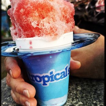 Swirlie's Soft Serve Manassas - Strawberry/lychee snow cone - Ice Cream & Frozen Yogurt Near Me - Manassas, Virginia