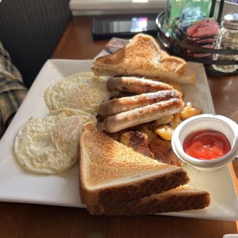Bagel Bin Deli - Eggs over easy, apple smoked sausage, hash browns, and white toast. - Breakfast & Brunch Near Me - Topsfield, Massachusetts