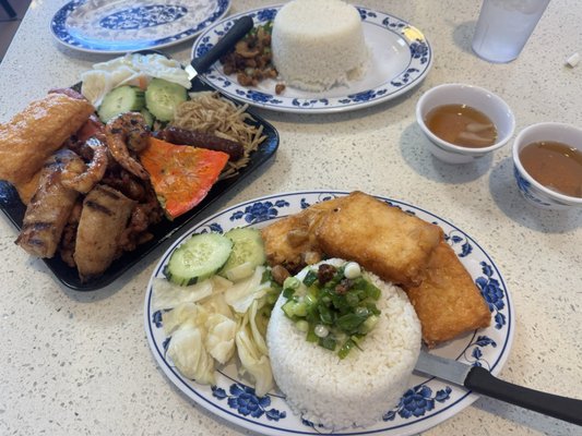 Cơm Tấm Thuận Kiều by null