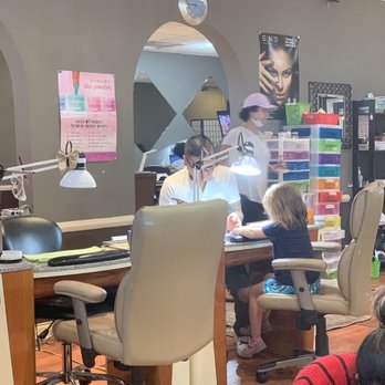 Andy Nails - Nail painting - Nail Salons Near Me - Indianapolis, Indiana