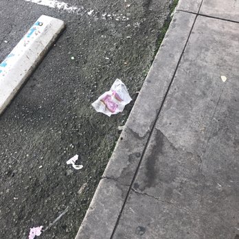 7-Eleven - a discarded parking meter on the side of the road - Convenience Stores Near Me - Berkeley, California