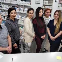 Oaks Community Pharmacy - Great Staff!