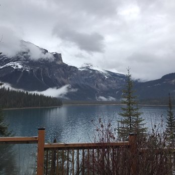 Emerald Lake - Magical site at Emerald Lake - Hiking Near Me - Field, British Columbia Emerald Lake - Magical site at Emerald Lake - Hiking Near Me - Field, British Columbia