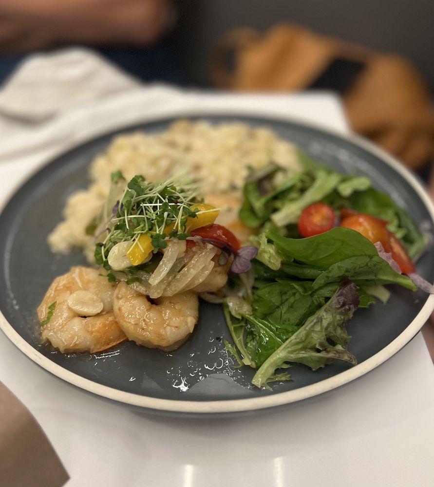 TÍPICO with photos Updated August 2024 23 Photos & 10 Reviews