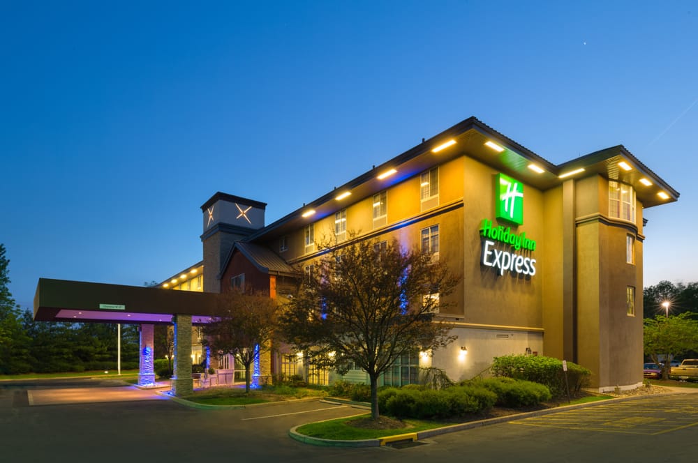 HOLIDAY INN EXPRESS PHILADELPHIA NE LANGHORNE 61 Photos & 62