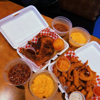 Mary Ellen’s - Baked Chicken, Fried Catfish (strips), Mac & Cheese, Baked Beans!! (Cornbread & Tarter sauce) - Food Trucks Near Me - Lincoln, Nebraska Mary Ellen’s - Baked Chicken, Fried Catfish (strips), Mac & Cheese, Baked Beans!! (Cornbread & Tarter sauce) - Food Trucks Near Me - Lincoln, Nebraska