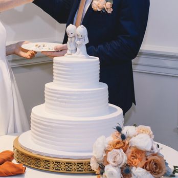 Chimirri's Italian Pastry Shoppe - We added our own cake topper - Bakeries Near Me - Wethersfield, Connecticut Chimirri's Italian Pastry Shoppe - We added our own cake topper - Bakeries Near Me - Wethersfield, Connecticut