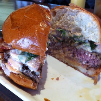 25 Degrees - Number One exposed - Burgers Near Me - Los Angeles, California