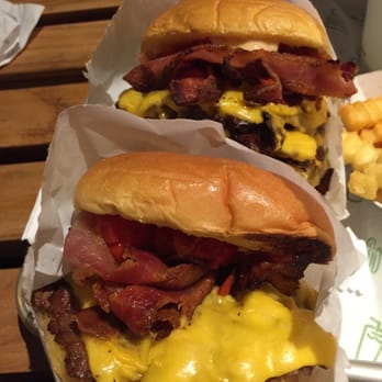 Shake Shack River North - Shack double burger & shack single burger - Burgers Near Me - Chicago, Illinois Shake Shack River North - Shack double burger & shack single burger - Burgers Near Me - Chicago, Illinois