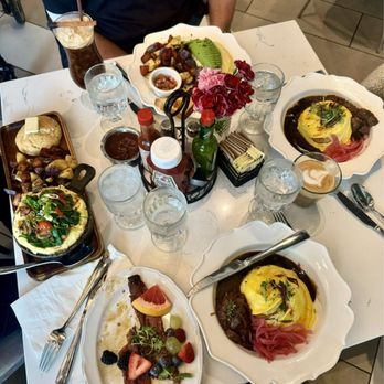 Sweet Maple - Millionaire's bacon, omurice, egg soufflé, omelette - Breakfast & Brunch Near Me - Santa Monica, California Sweet Maple - Millionaire's bacon, omurice, egg soufflé, omelette - Breakfast & Brunch Near Me - Santa Monica, California