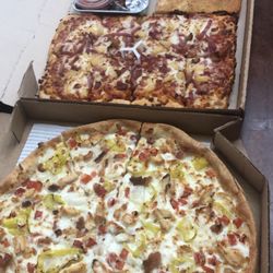 Pizza Hut - Ultimate Hut Bundle