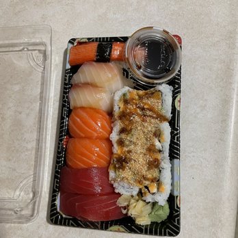 Bento Cafe Sushi and Roll - #7 Sushi & Sashimi Combo (7pc sashimi with a California roll). I made mine spicy. - Sushi Bars Near Me - Woodbridge, Virginia Bento Cafe Sushi and Roll - #7 Sushi & Sashimi Combo (7pc sashimi with a California roll). I made mine spicy. - Sushi Bars Near Me - Woodbridge, Virginia