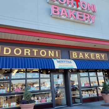 Dortoni Bakery - the front of the store - Bakeries Near Me - Levittown, New York