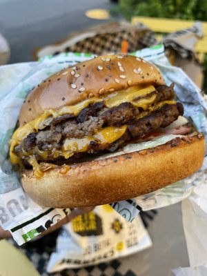Jerrell's BETR BRGR by null