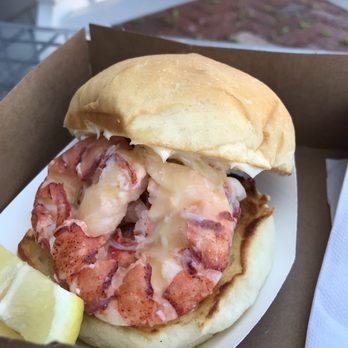 The Clam Shack - Lobster Roll Sandwich - Seafood Near Me - Kennebunk, Maine The Clam Shack - Lobster Roll Sandwich - Seafood Near Me - Kennebunk, Maine