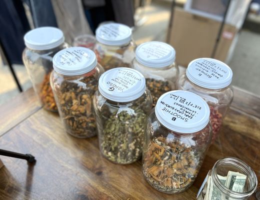 Fremont Sunday Street Market by null