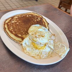 Twin Hills Convenience Plaza and Restaurant