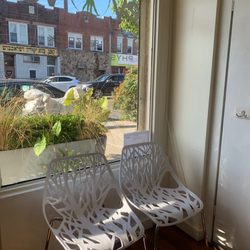 Evolve Physical Therapy - Fit For Life - Waiting area