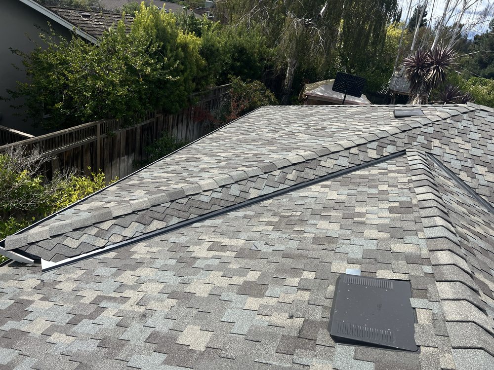 Slide of Lico's Roofing Company Inc