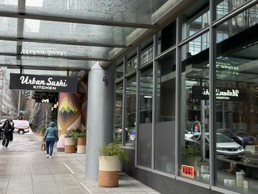 Urban Sushi Kitchen by null