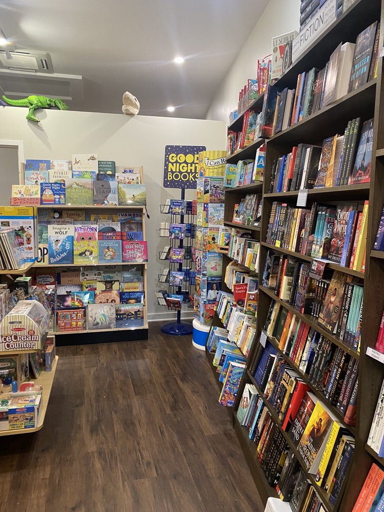 COPPER DOG BOOKS 15 Photos 272 Cabot St, Beverly, MA Yelp