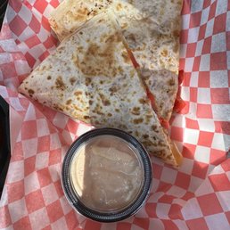 Pulled Pork Quesadilla Pulled Pork Quesadilla