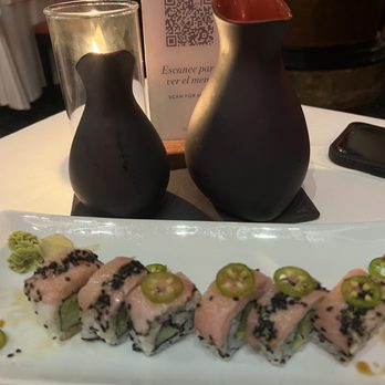 Gong - Tuna tataki roll - Asian Fusion Near Me - Nuevo Vallarta, NAY