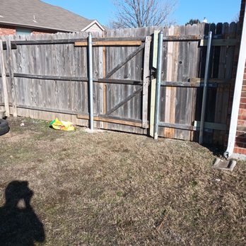 DADS Fencing - Fences & Gates Near Me - McKinney, Texas DADS Fencing - Fences & Gates Near Me - McKinney, Texas