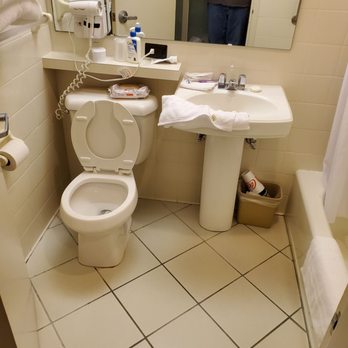 Kenlake State Resort Park - No room for even a shaving kit - Parks Near Me - Hardin, Kentucky Kenlake State Resort Park - No room for even a shaving kit - Parks Near Me - Hardin, Kentucky