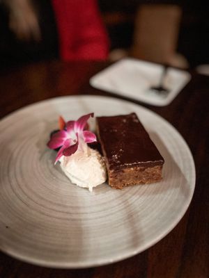 Bosscat Kitchen & Libations by null