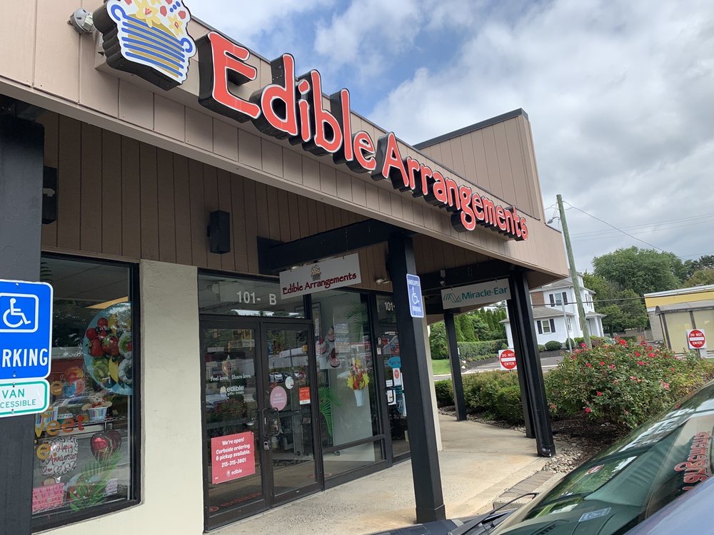 EDIBLE ARRANGEMENTS Updated August 2024 13 Reviews 101 E Moreland