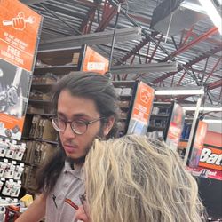 AutoZone - Eric has terrible customer service