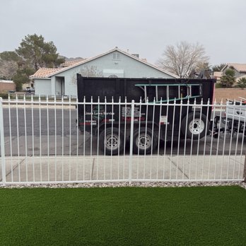 Linos Lawn Services - Front yard! - Lawn Services Near Me Linos Lawn Services - Front yard! - Lawn Services Near Me