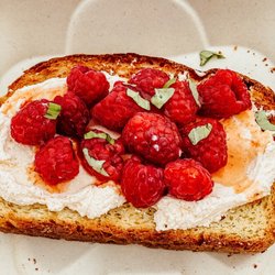 Raspberry toast