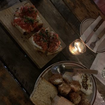 Movida - Pan con Tomate and Spanish Meatballs - Spanish Near Me - Milwaukee, Wisconsin Movida - Pan con Tomate and Spanish Meatballs - Spanish Near Me - Milwaukee, Wisconsin