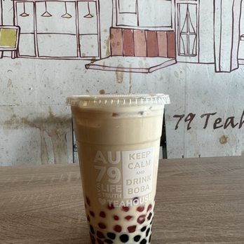 Au79 Teahouse - Hokkaido Rose Milk Tea with regular boba and pink boba - IG @bougiefoodieboi - Coffee & Tea Near Me - Arcadia, California Au79 Teahouse - Hokkaido Rose Milk Tea with regular boba and pink boba - IG @bougiefoodieboi - Coffee & Tea Near Me - Arcadia, California