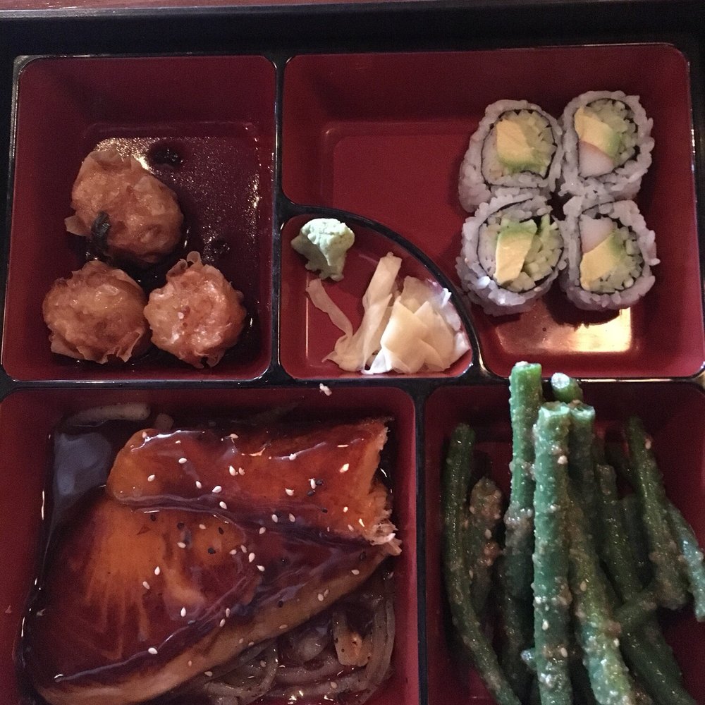 Fo Bistro - Lunch Special with salmon teriyaki - Sushi Bars Near Me - Montclair, Virginia