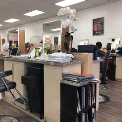 Santa Clara Beauty College - One of the stations