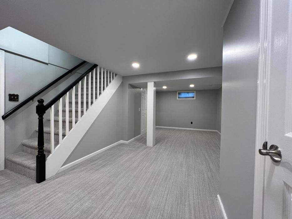 Slide of DeVore Construction