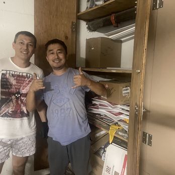 DoStar Moving - Working hard on my furniture! - Movers Near Me - Los Angeles, California