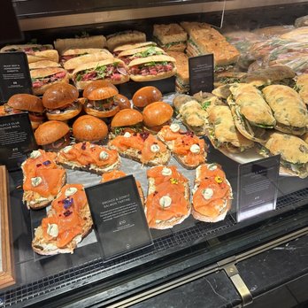 Harrods Food Hall - Cheese Shops Near Me - London, XGL Harrods Food Hall - Cheese Shops Near Me - London, XGL