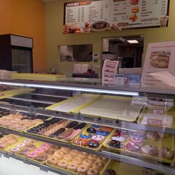 Parkway Donuts - Donuts
