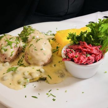 Marjellchen - Meatballs - sauce is very sour - Eastern German Near Me - Berlin, BE