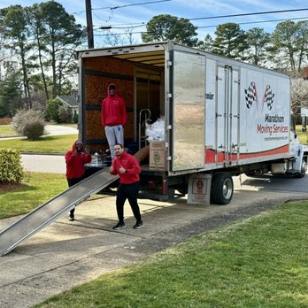 Marathon Moving Services - Unloading at the new address. - Movers Near Me - Virginia Beach, Virginia Marathon Moving Services - Unloading at the new address. - Movers Near Me - Virginia Beach, Virginia