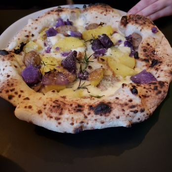 Standard - Pizza Near Me - Berlin, BE Standard - Pizza Near Me - Berlin, BE