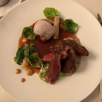 Statholdergaarden og Statholderens Mat og Vinkjeller - The pigeon; I can't stop thinking about this sauce - Restaurants Near Me - Oslo, 03